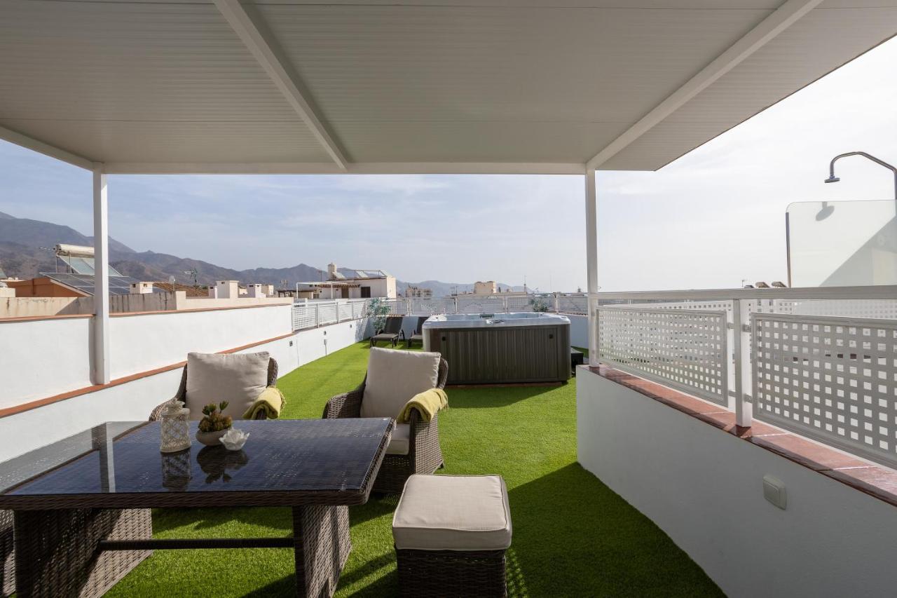 Terraza Mar Y Montana Appartement Nerja Buitenkant foto